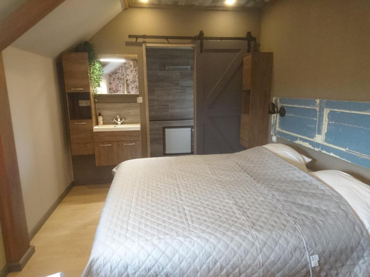De Cyprian Bed & Breakfast Kaard Dış mekan fotoğraf