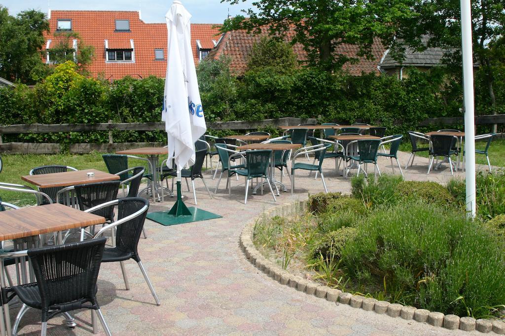De Cyprian Bed & Breakfast Kaard Oda fotoğraf