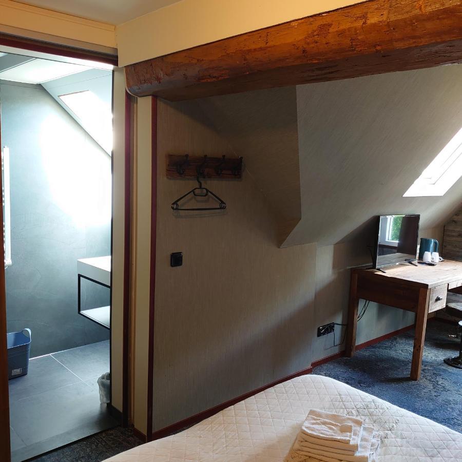 De Cyprian Bed & Breakfast Kaard Dış mekan fotoğraf