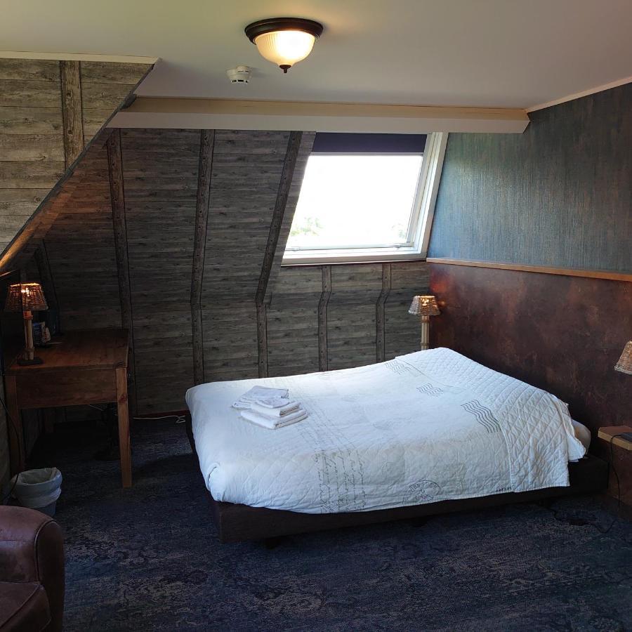De Cyprian Bed & Breakfast Kaard Dış mekan fotoğraf