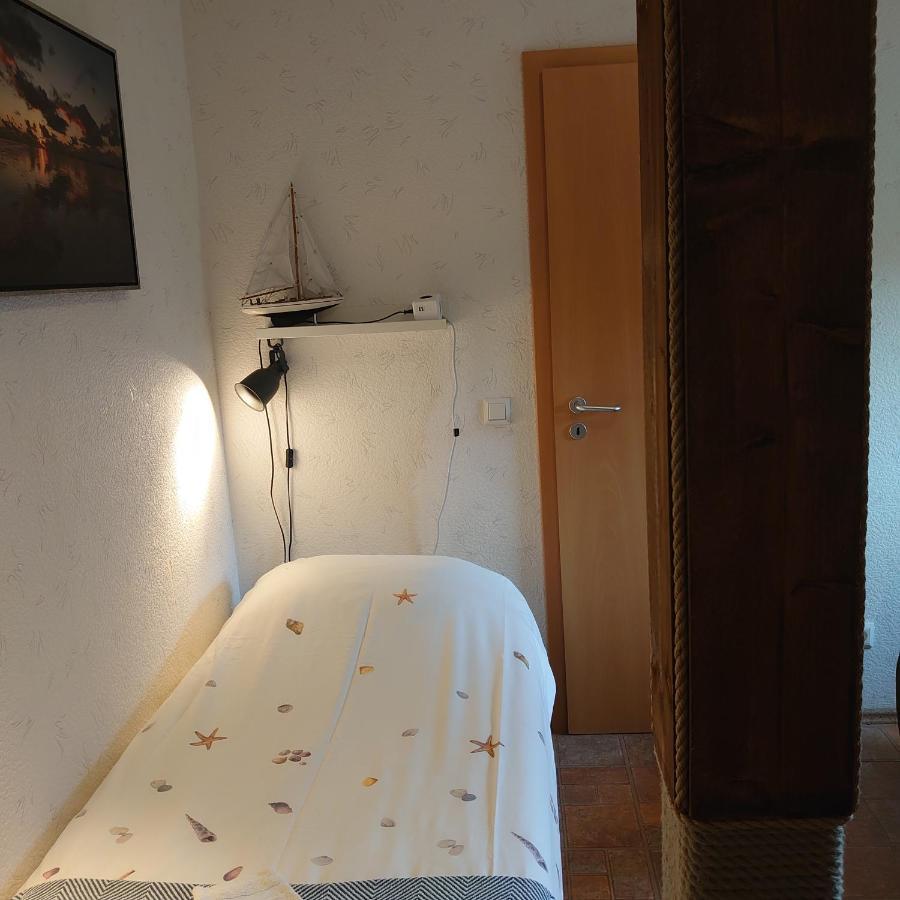 De Cyprian Bed & Breakfast Kaard Dış mekan fotoğraf