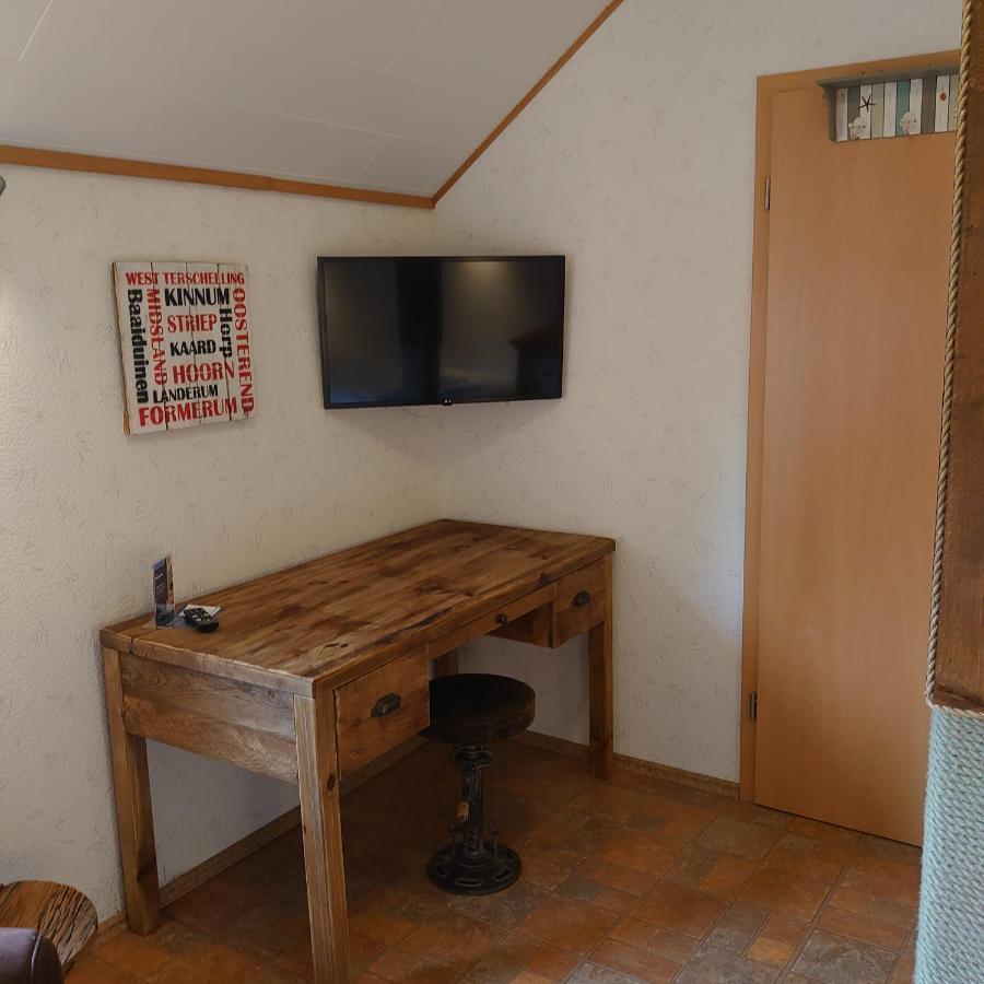 De Cyprian Bed & Breakfast Kaard Dış mekan fotoğraf