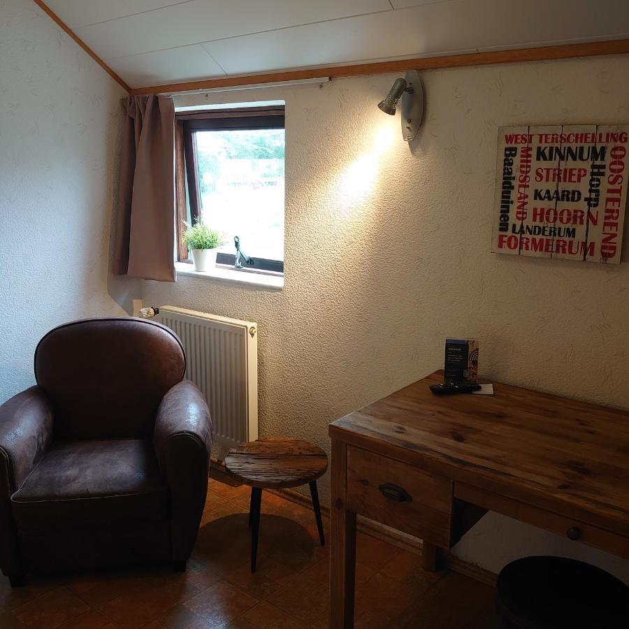 De Cyprian Bed & Breakfast Kaard Dış mekan fotoğraf