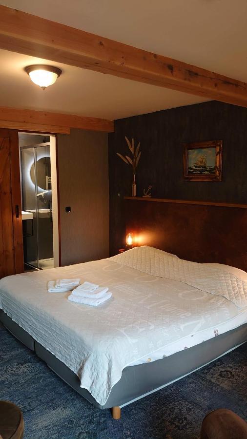De Cyprian Bed & Breakfast Kaard Dış mekan fotoğraf
